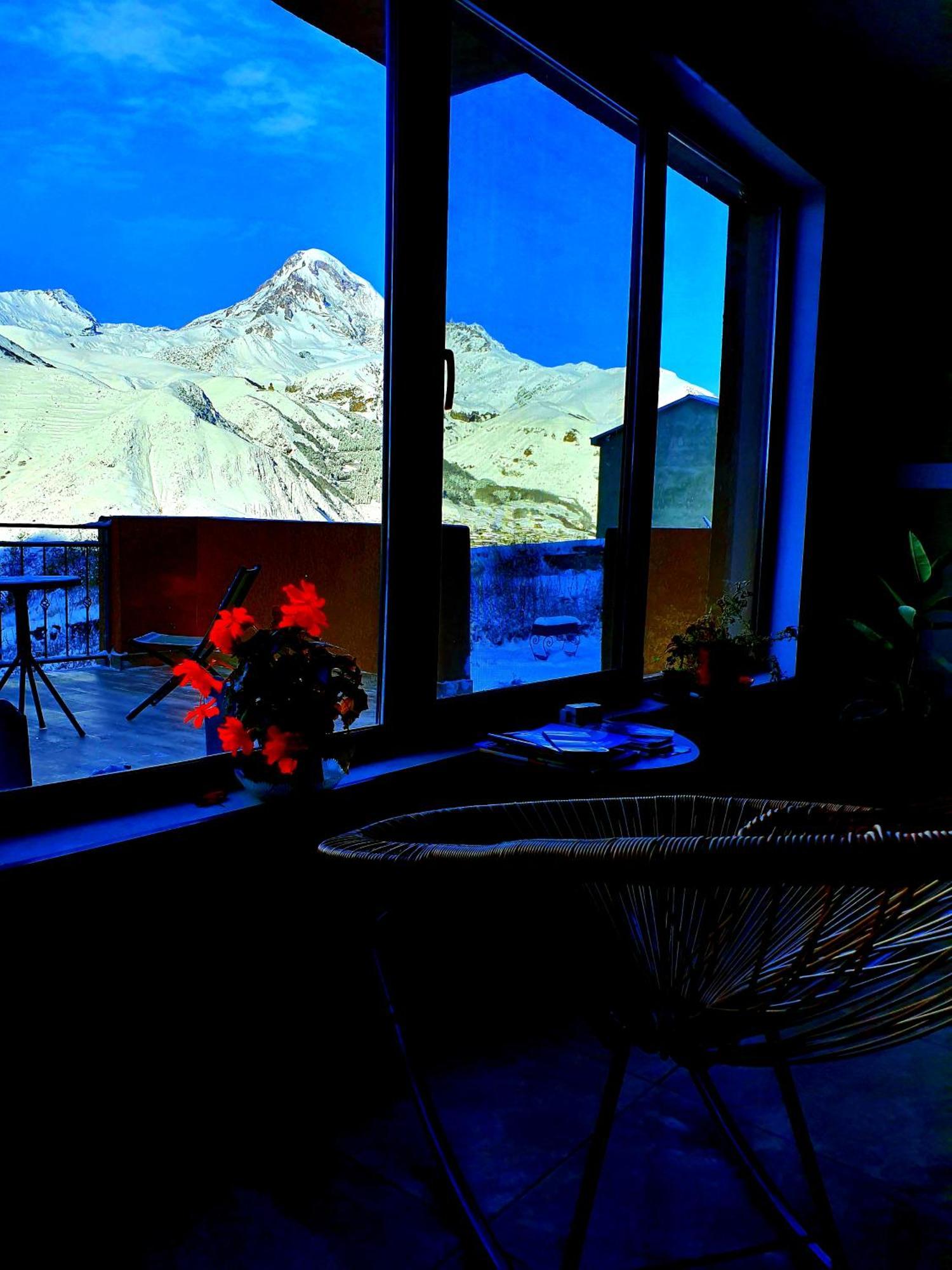 Nikolo Inn Stepantsminda Exterior foto
